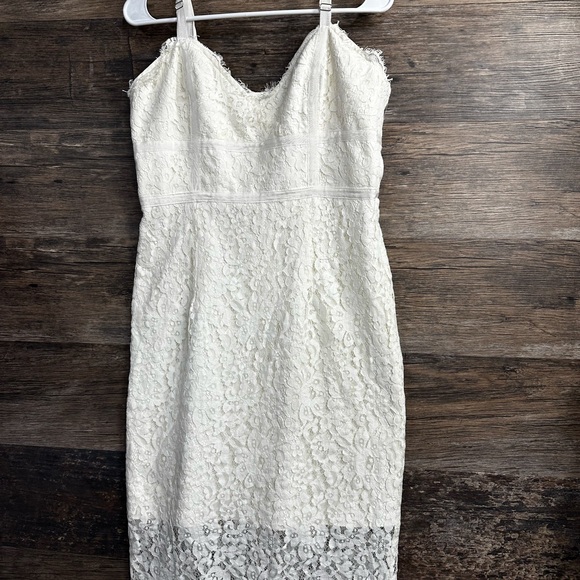 Lulu's Ivory Lace Midi Dress - Picture 5 of 12
